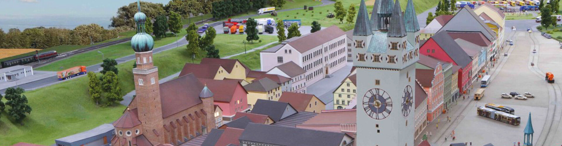 Sicht auf den Straubinger Stadtplatz als Modell im Bluebrix